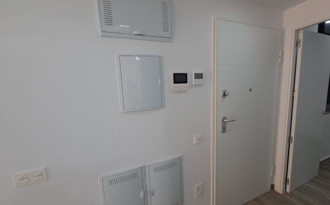 Resale - Apartment -
Torrevieja - Costa Blanca