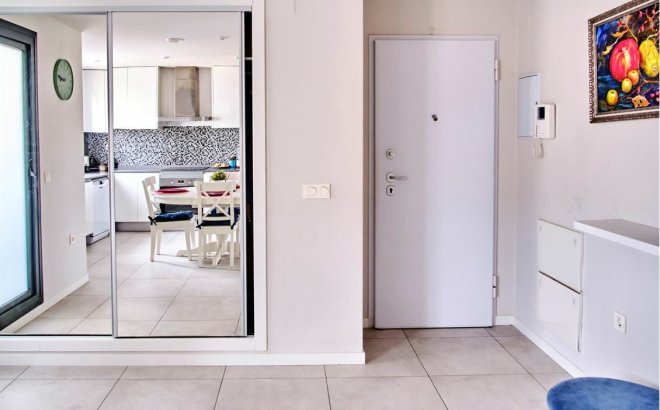 Resale - Apartment -
Mil Palmeras - Costa Blanca