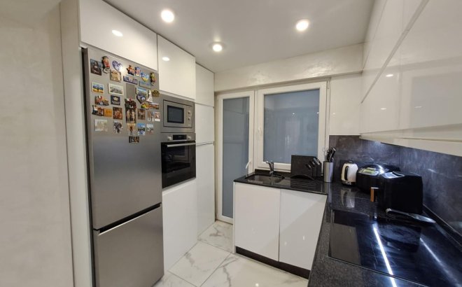 Resale - Apartment -
Torrevieja - Costa Blanca