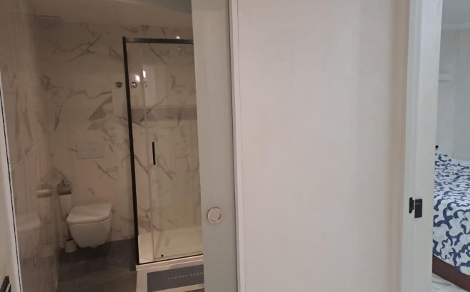 Resale - Apartment -
Torrevieja - Costa Blanca