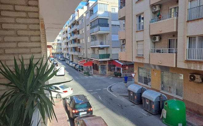 Resale - Apartment -
Torrevieja - Costa Blanca