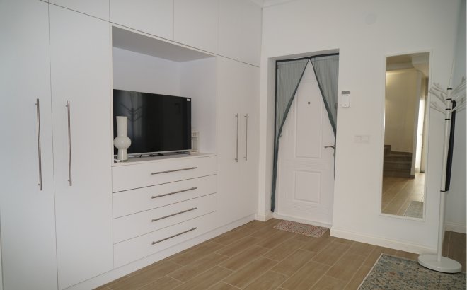 Resale - Town House -
Orihuela Costa - Costa Blanca