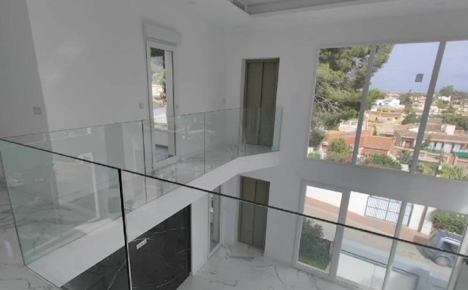 Resale - Town House -
Torrevieja - Costa Blanca