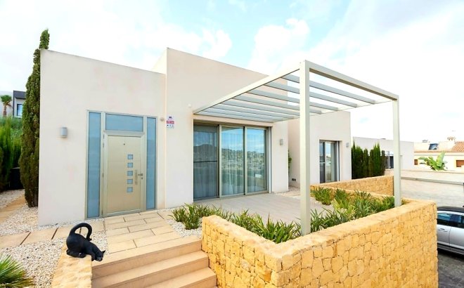 Herverkoop - Town House -
Benijofar - Costa Blanca