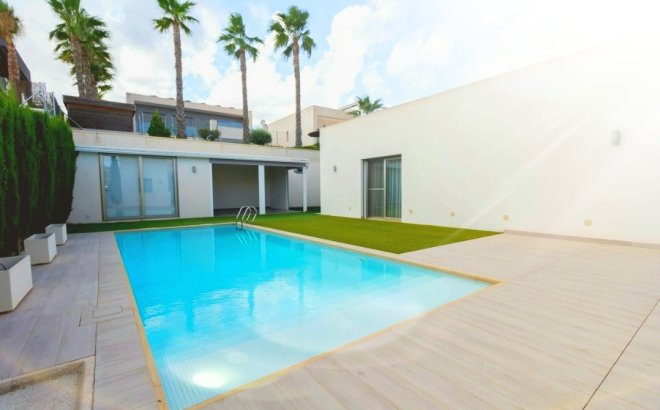 Herverkoop - Town House -
Benijofar - Costa Blanca