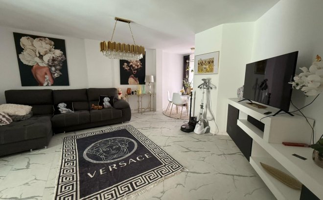 Herverkoop - Appartement -
Torrevieja - Costa Blanca