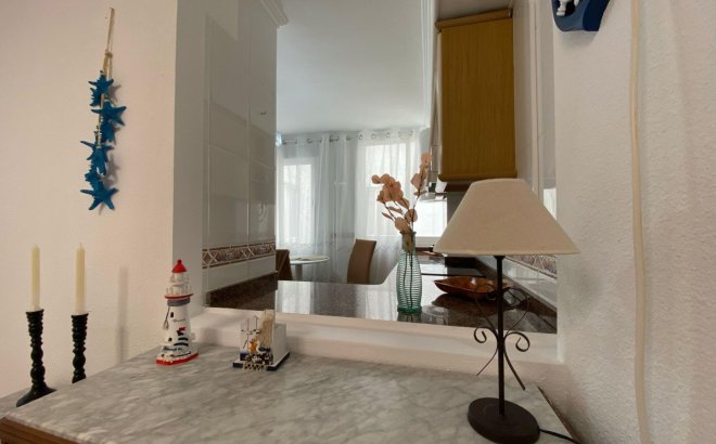 Herverkoop - Appartement -
Torrevieja - Costa Blanca