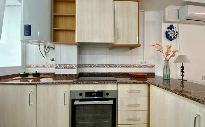 Herverkoop - Appartement -
Torrevieja - Costa Blanca