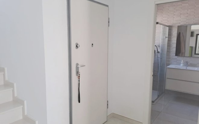 Resale - Town House -
Orihuela Costa - Costa Blanca