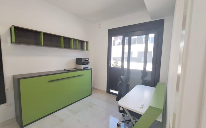 Resale - Town House -
Orihuela Costa - Costa Blanca