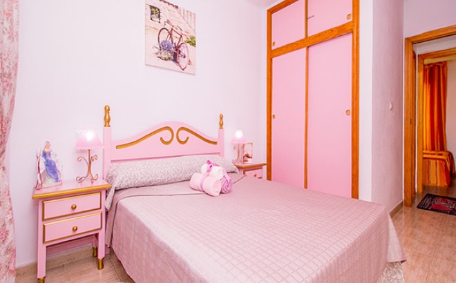 Resale - Apartment -
Torrevieja - Costa Blanca