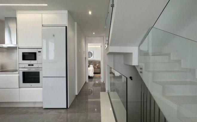 Revente - Town House -
Torrevieja - Costa Blanca