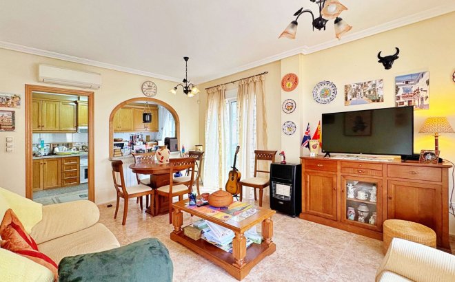 Resale - Town House -
Orihuela Costa - Costa Blanca