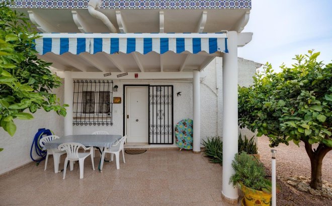 Resale - Villa -
Orihuela Costa - La Florida