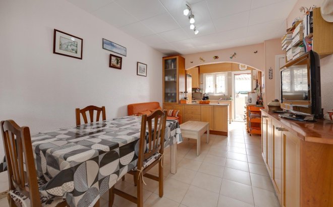 Resale - Villa -
Orihuela Costa - La Florida