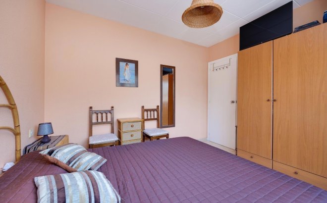 Resale - Villa -
Orihuela Costa - La Florida