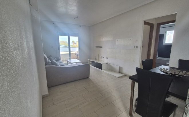 Resale - Apartment -
Torrevieja - Costa Blanca
