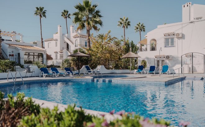 Resale - Villa -
Orihuela Costa - Costa Blanca