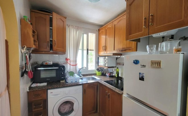 Resale - Apartment -
Torrevieja - Nueva Torrevieja