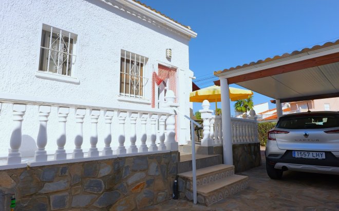 Herverkoop - Villa -
Torrevieja - Costa Blanca