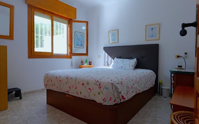 Herverkoop - Villa -
Torrevieja - Costa Blanca