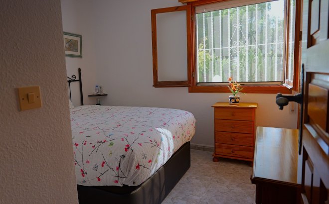 Herverkoop - Villa -
Torrevieja - Costa Blanca