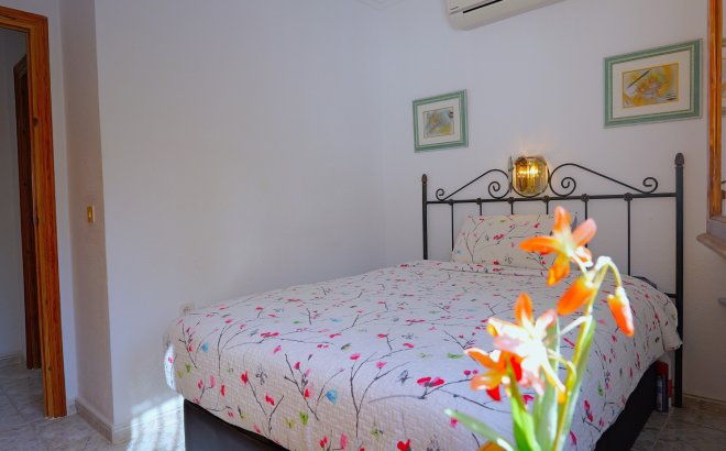 Herverkoop - Villa -
Torrevieja - Costa Blanca