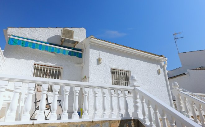 Herverkoop - Villa -
Torrevieja - Costa Blanca
