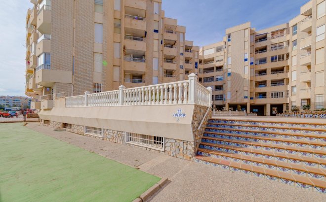 Resale - Apartment -
Torrevieja - Centro