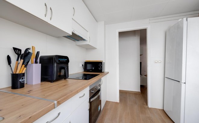 Resale - Apartment -
Torrevieja - Centro