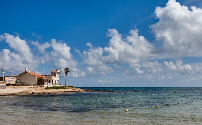 Resale - Apartment -
Torrevieja - Centro