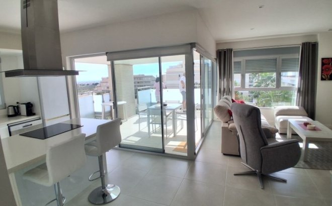 Resale - Apartment -
Orihuela Costa - Costa Blanca