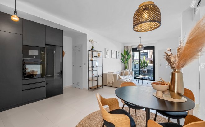 Resale - Apartment -
San Miguel de Salinas - Inland