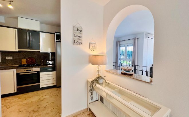 Revente - Villa -
Orihuela Costa - Lomas De Campoamor-las Ramblas