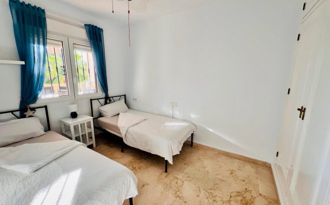 Revente - Villa -
Orihuela Costa - Lomas De Campoamor-las Ramblas