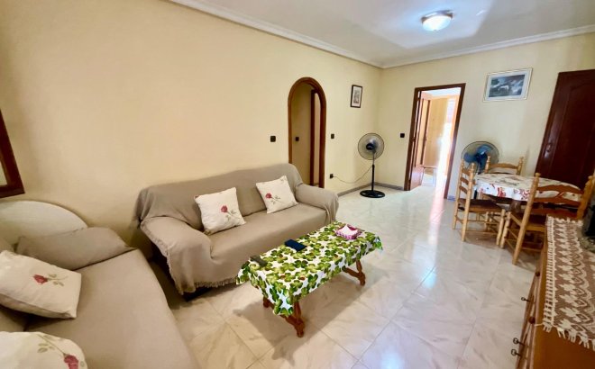 Herverkoop - Bungalow -
Torrevieja - Torreblanca