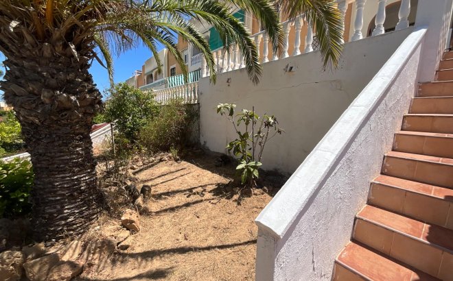 Herverkoop - Bungalow -
Torrevieja - Torreblanca