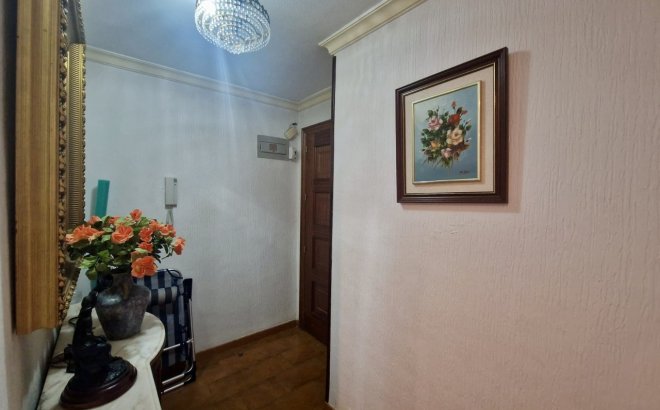 Herverkoop - Appartement -
Torrevieja - Costa Blanca