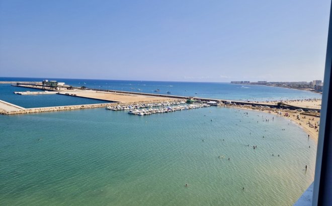 Herverkoop - Appartement -
Torrevieja - Costa Blanca