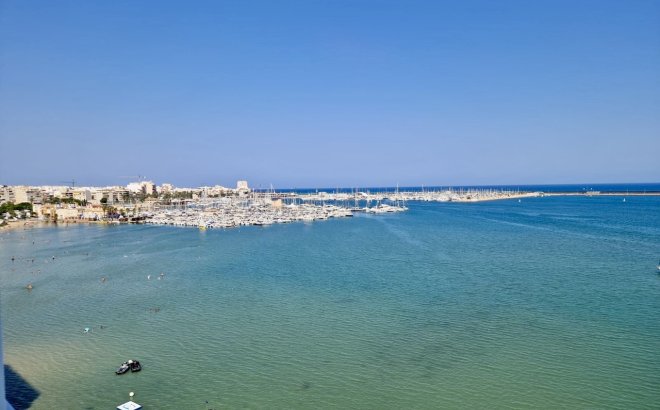 Herverkoop - Appartement -
Torrevieja - Costa Blanca