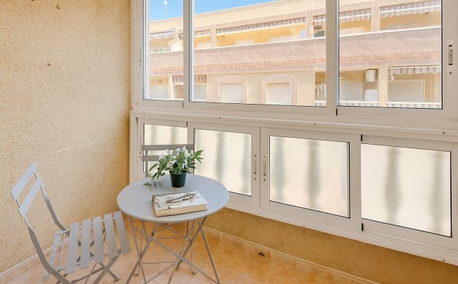 Resale - Apartment -
Torrevieja - PARQUE DE LAS NACIONES