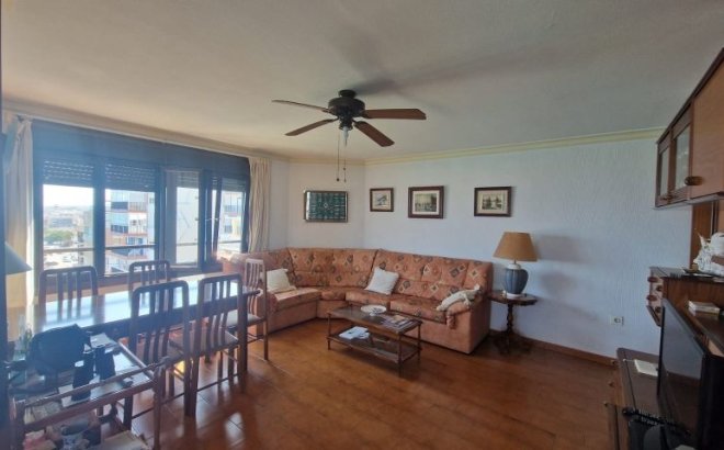 Resale - Apartment -
Torrevieja - Costa Blanca