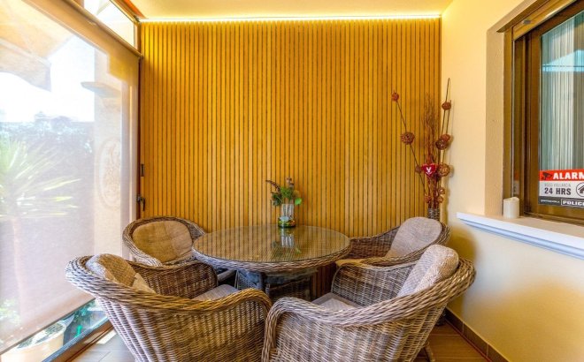 Resale - Town House -
Torrevieja - Aguas Nuevas