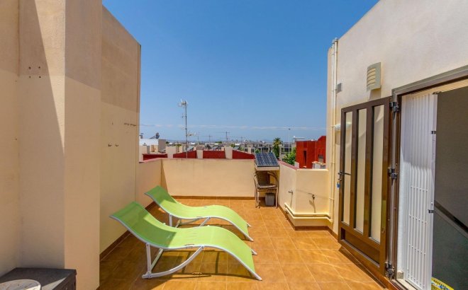 Resale - Town House -
Torrevieja - Aguas Nuevas