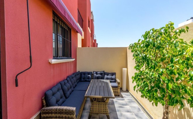 Resale - Town House -
Torrevieja - Aguas Nuevas