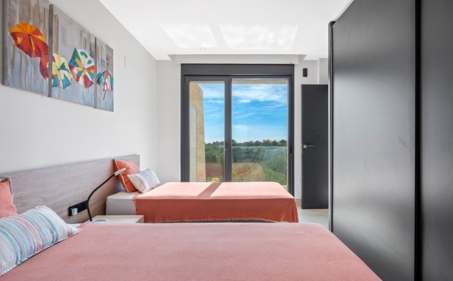 Resale - Villa -
Orihuela Costa - Costa Blanca