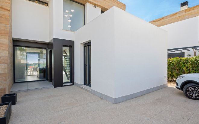 Resale - Villa -
Orihuela Costa - Costa Blanca