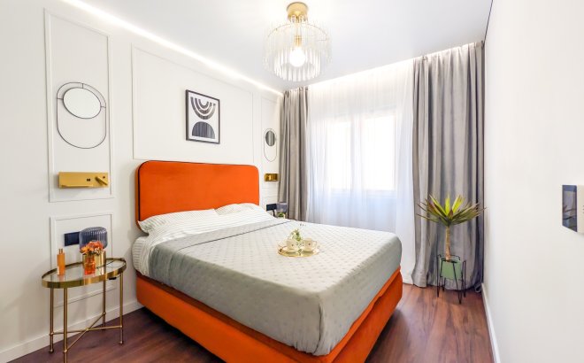 Resale - Apartment -
Torrevieja - Costa Blanca