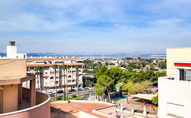 Resale - Apartment -
Torrevieja - Costa Blanca