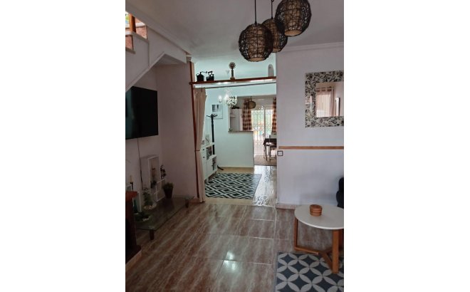 Revente - Town House -
Torrevieja - Costa Blanca